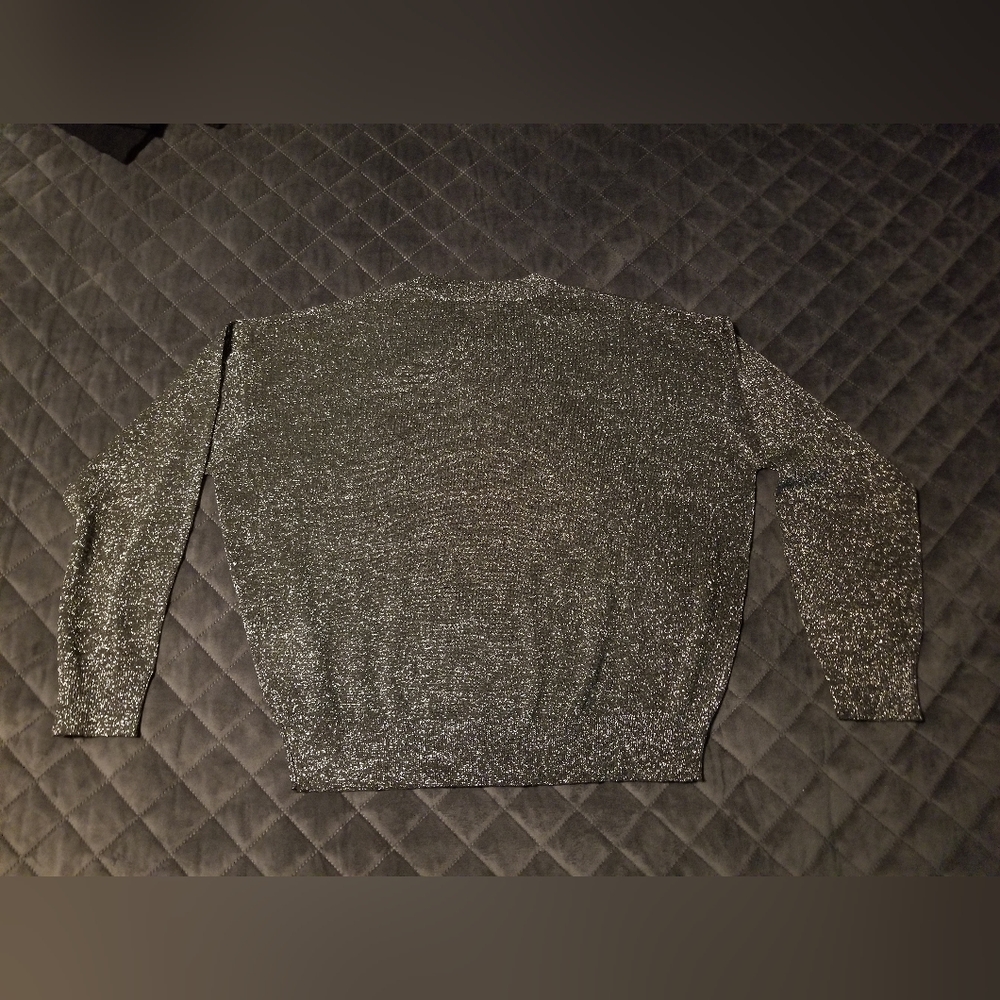 "8" NWT Pullover /Sweater - Picture 8 of 8